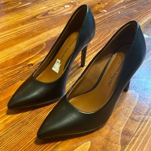 Plain black pump heels